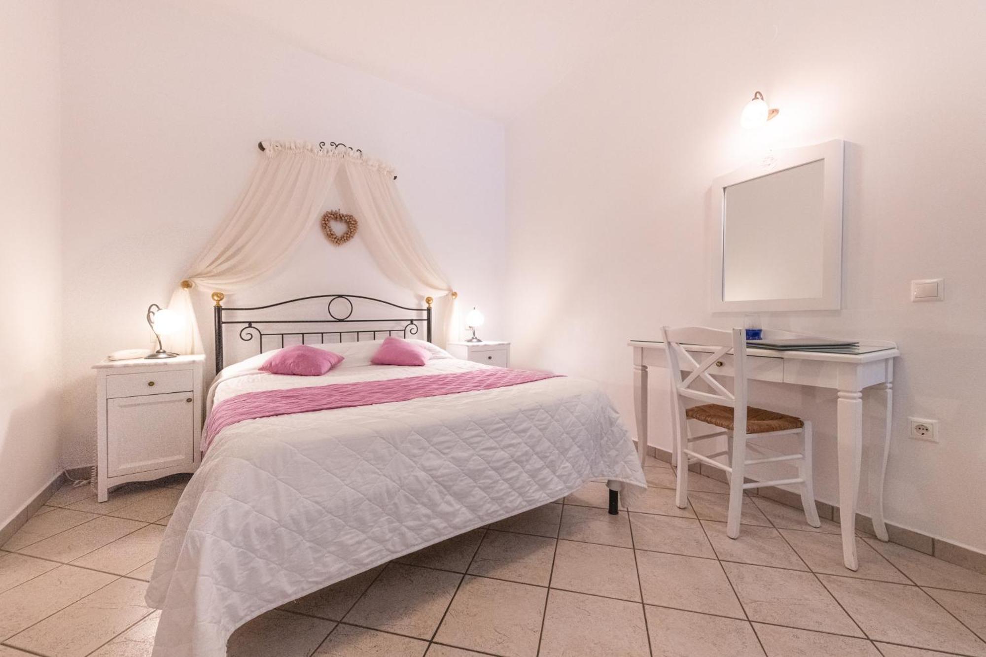 Reverie Santorini Hotel Firostefani Exteriér fotografie